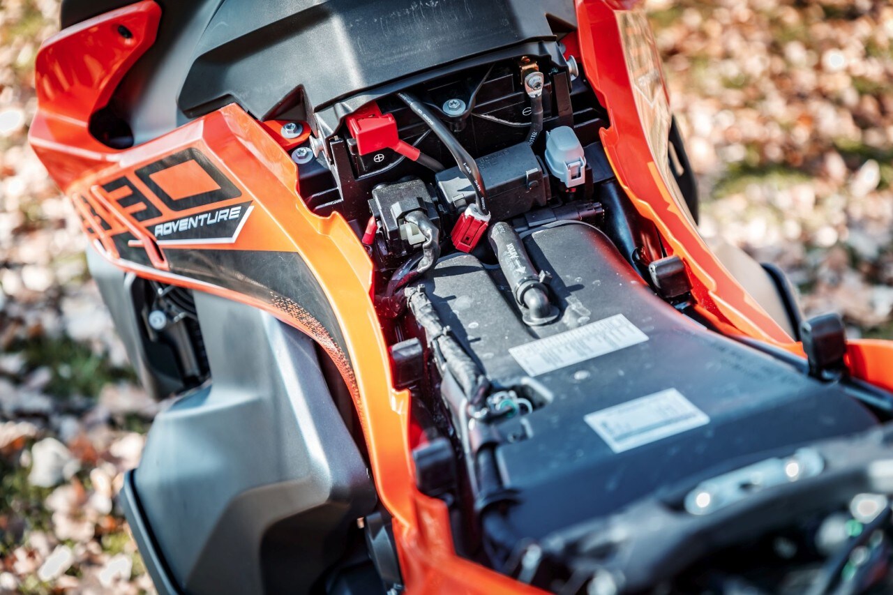 KTM 890 Adventure: crossover senza limiti